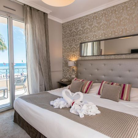Hotel Le Royal Promenade Des Anglais Nizza Esterno foto