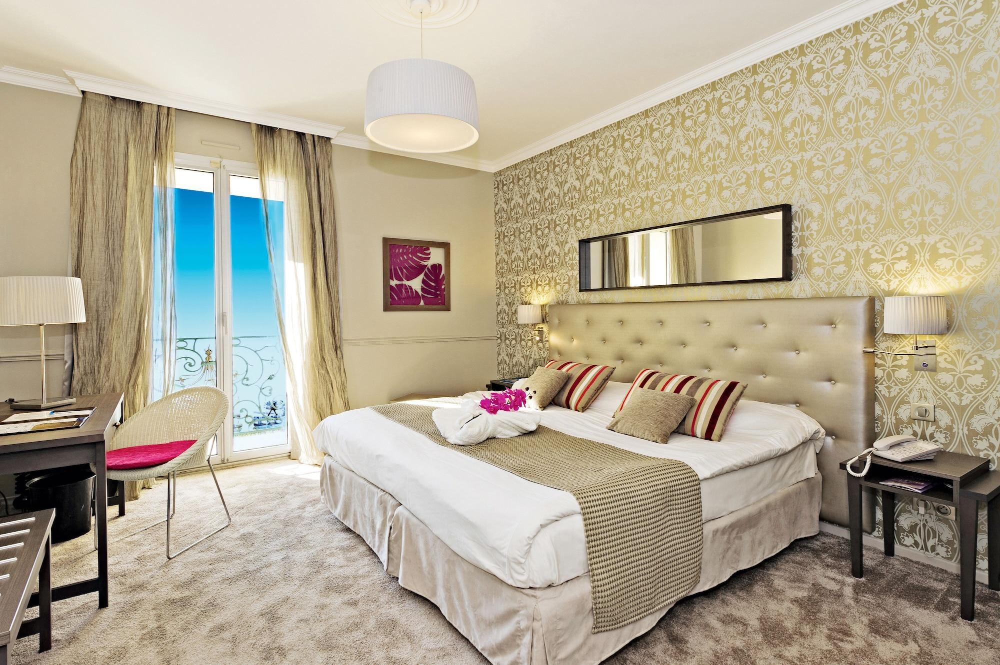 Hotel Le Royal Promenade Des Anglais Nizza Esterno foto