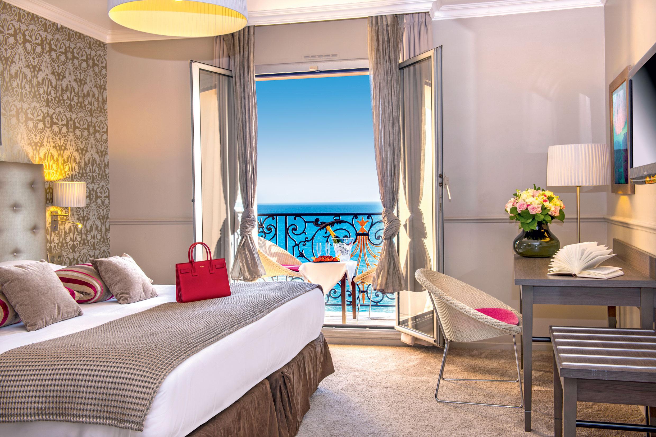 Hotel Le Royal Promenade Des Anglais Nizza Esterno foto