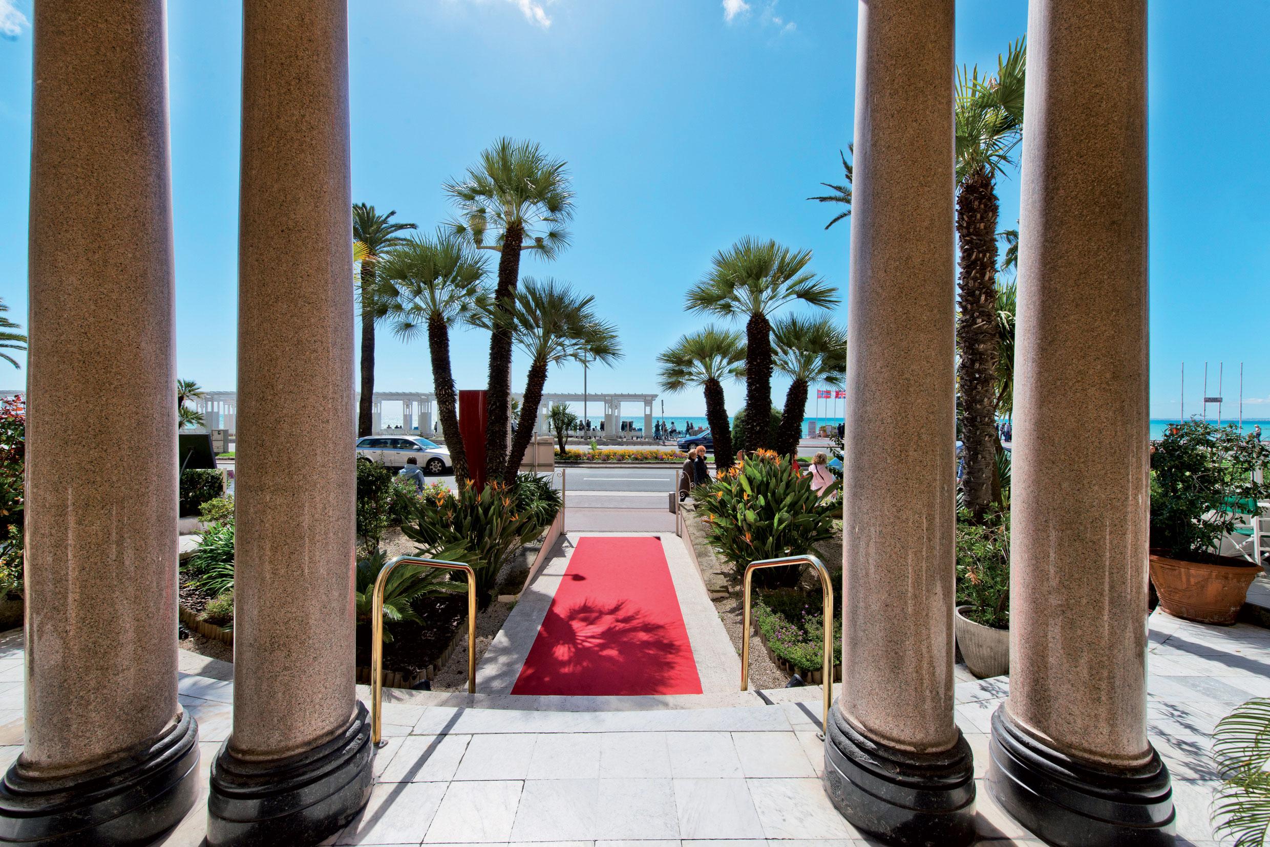 Hotel Le Royal Promenade Des Anglais Nizza Esterno foto