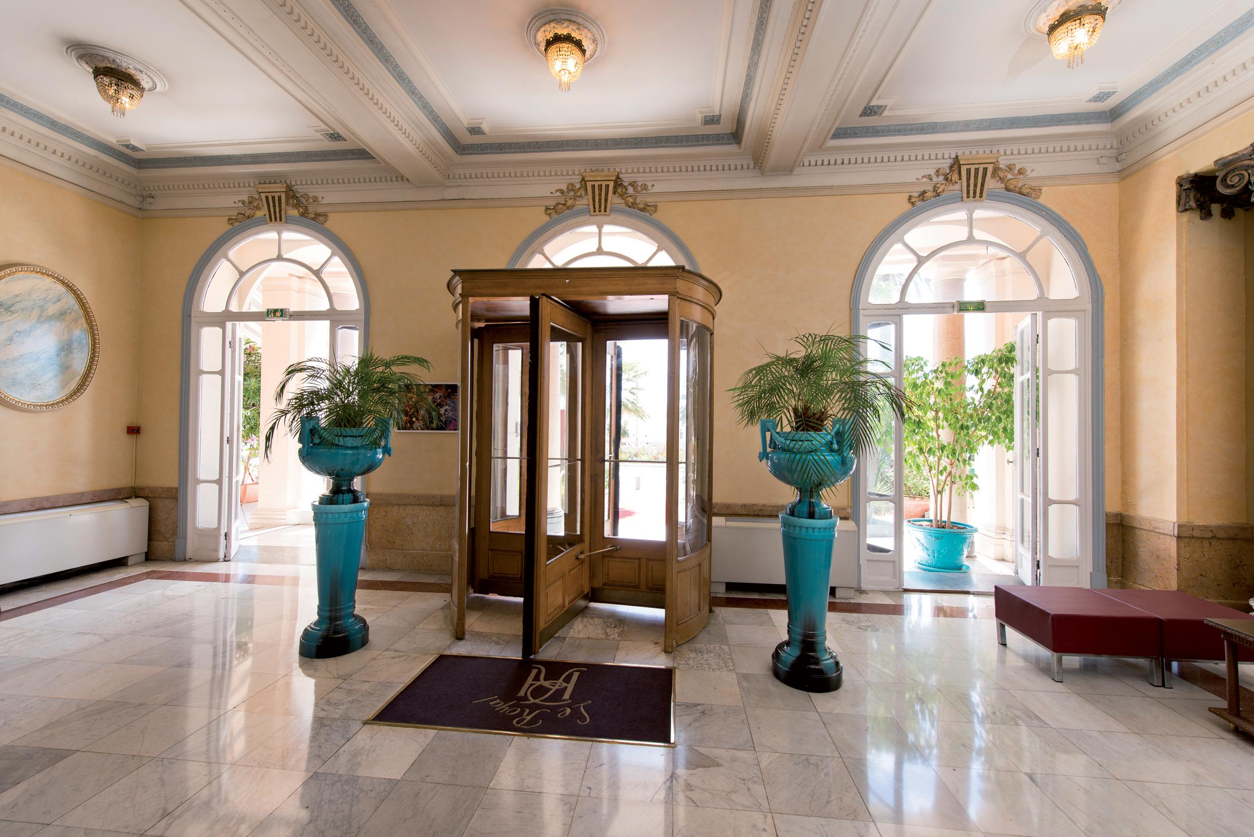 Hotel Le Royal Promenade Des Anglais Nizza Esterno foto