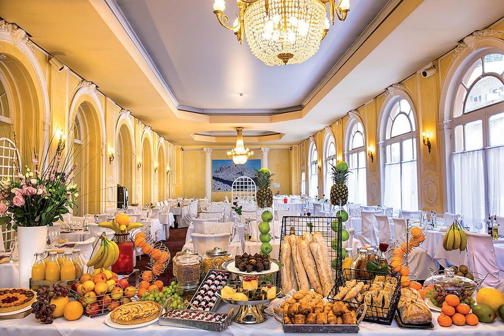 Hotel Le Royal Promenade Des Anglais Nizza Esterno foto