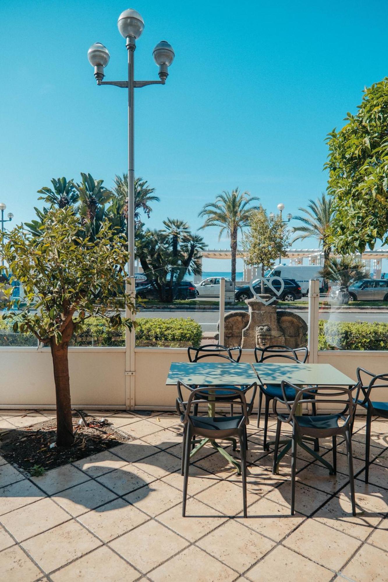 Hotel Le Royal Promenade Des Anglais Nizza Esterno foto